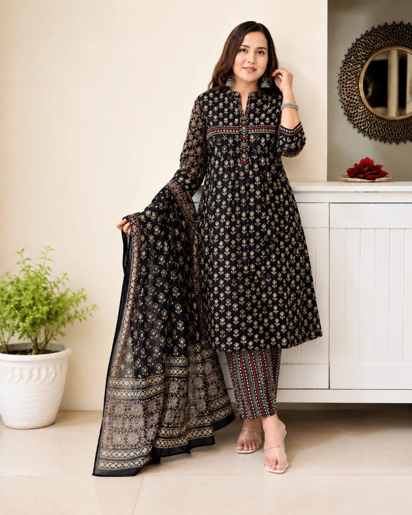 Graceful Black Pure Cotton Suit Ensemble for Women with Patterned Dupatta