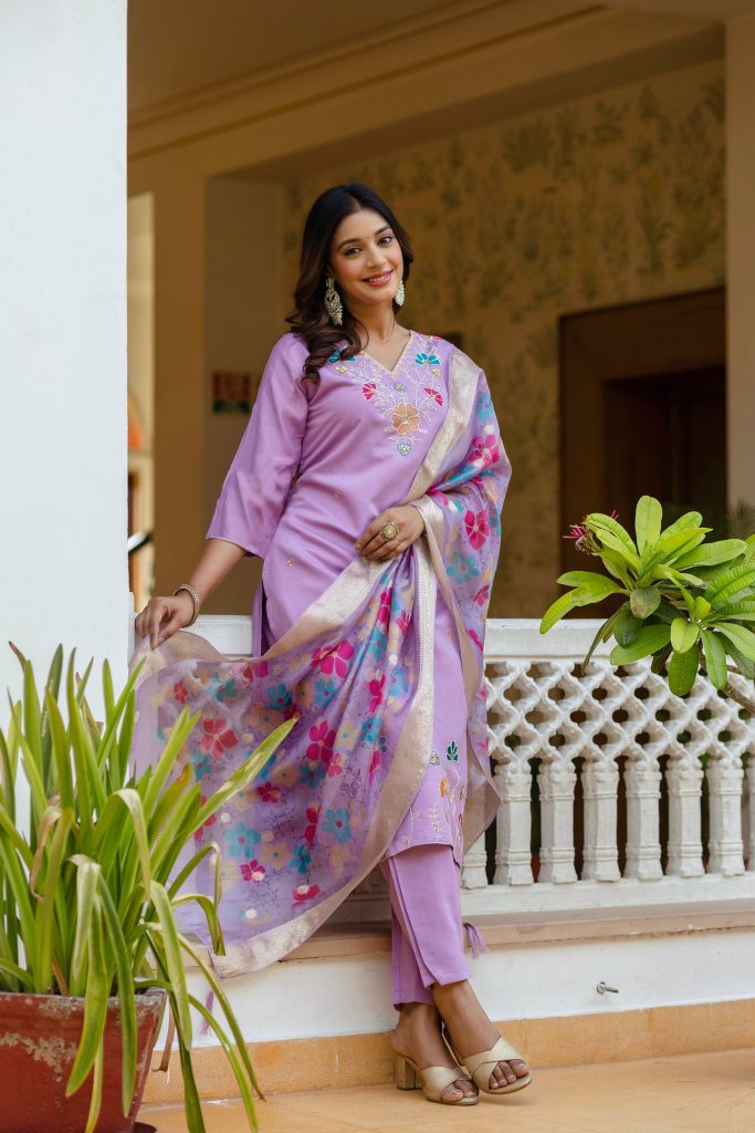 Royal Purple Viscose Gadhwal Embellished Kurta, Pant & Dupatta Ensemble